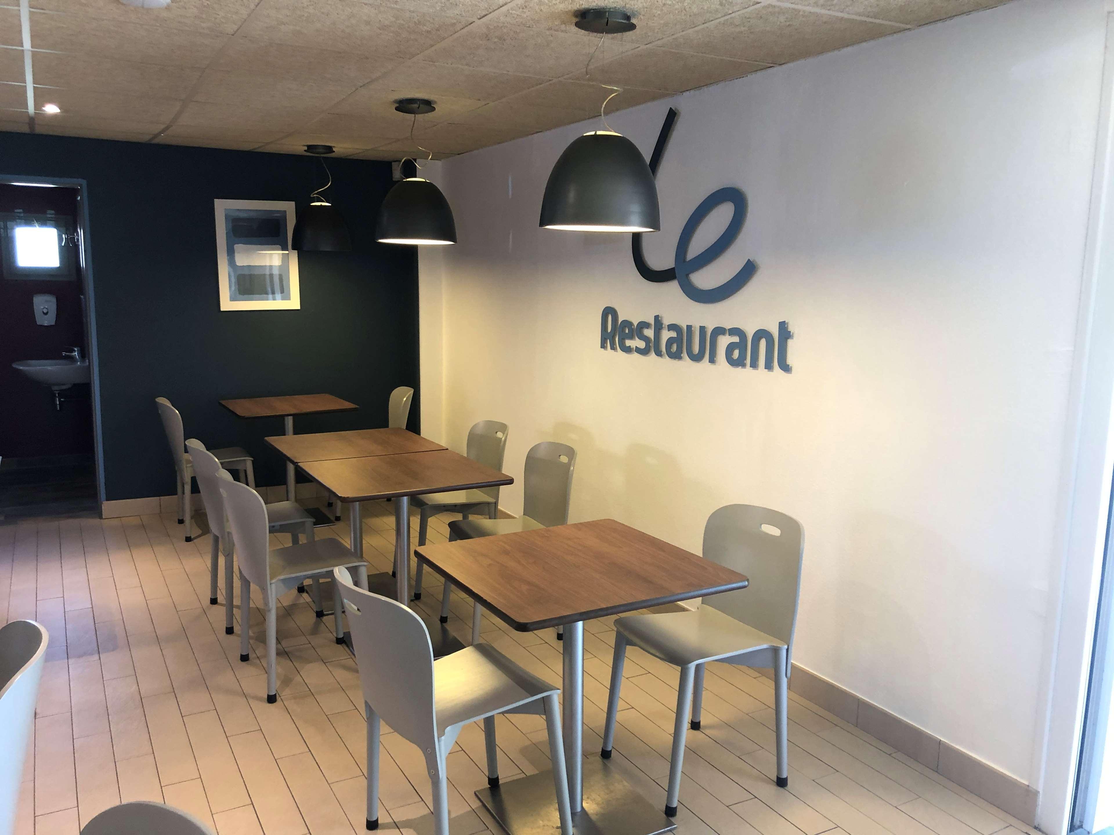 Kyriad Niort - La Creche Exteriér fotografie